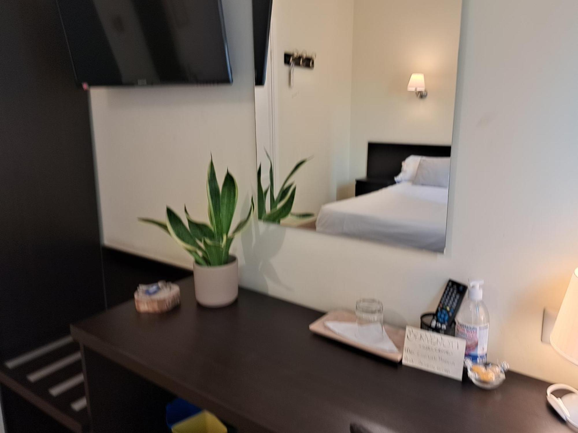 ローマ エコ B ＆ B マレラ Bed & Breakfast エクステリア 写真